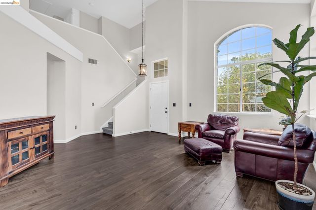 2158 Newport Ct, Discovery Bay, CA 94505