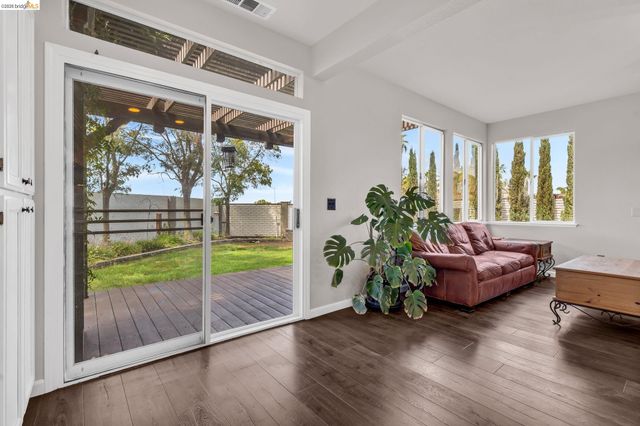 2158 Newport Ct, Discovery Bay, CA 94505