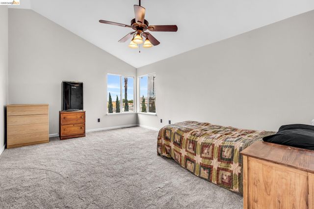 2158 Newport Ct, Discovery Bay, CA 94505