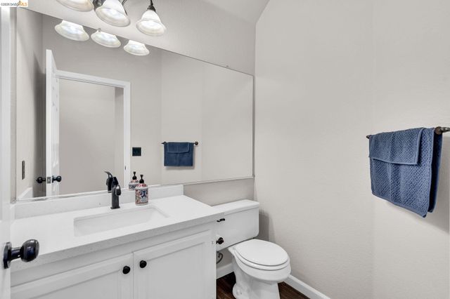 2158 Newport Ct, Discovery Bay, CA 94505