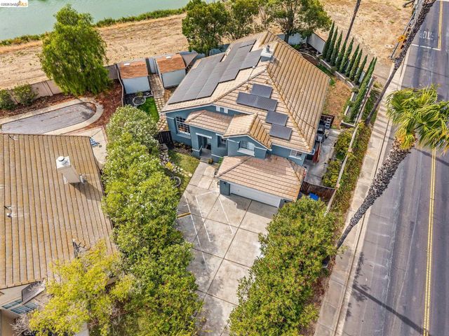 2158 Newport Ct, Discovery Bay, CA 94505