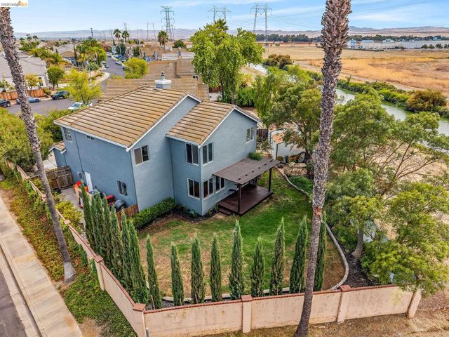 2158 Newport Ct, Discovery Bay, CA 94505