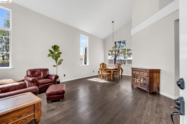 2158 Newport Ct, Discovery Bay, CA 94505