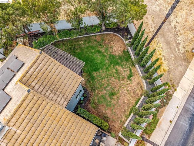 2158 Newport Ct, Discovery Bay, CA 94505