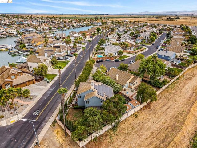 2158 Newport Ct, Discovery Bay, CA 94505
