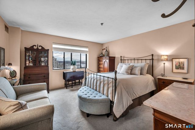 111 Dekoven Drive 708, Middletown, CT 06457