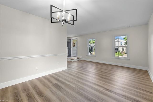 2092 Grey Fox LN, Virginia Beach, VA 23456