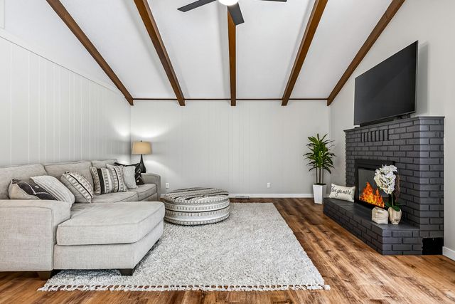 2009 Riegler Road, Muskegon Twp, MI 49445