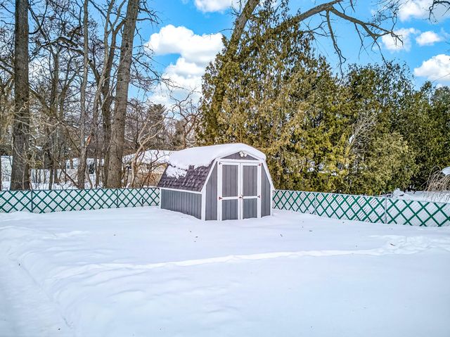 2009 Riegler Road, Muskegon Twp, MI 49445