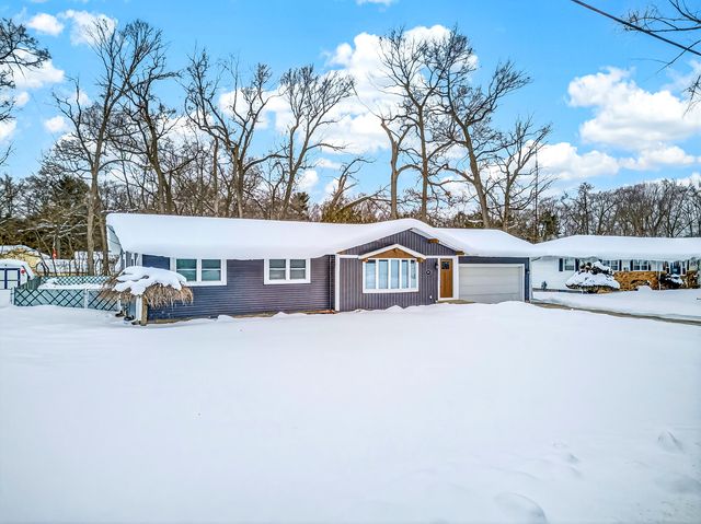 2009 Riegler Road, Muskegon Twp, MI 49445