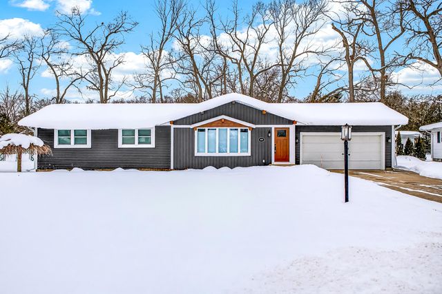 2009 Riegler Road, Muskegon Twp, MI 49445