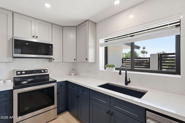 7625 N 39TH Avenue, Phoenix, AZ 85051