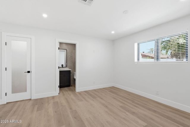 7625 N 39TH Avenue, Phoenix, AZ 85051