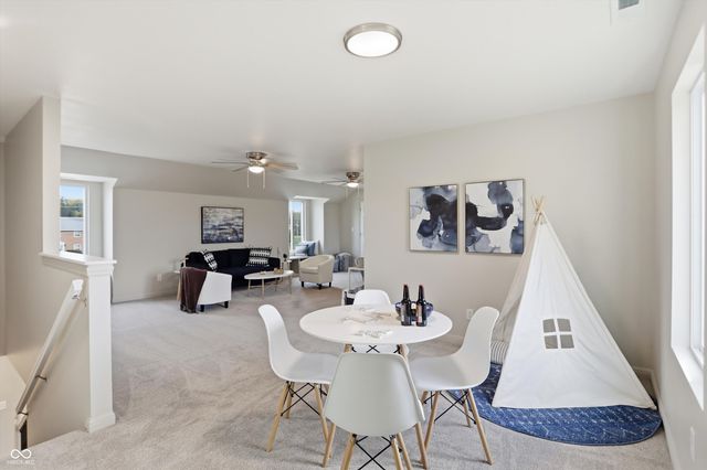 731 W 600 N, Whiteland, IN 46184