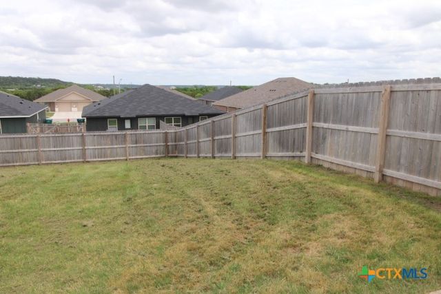 255 Green Valley Drive, Copperas Cove, TX 76522