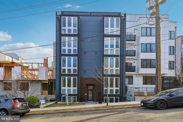2213 M St NE Unit 4, Washington, DC 20002