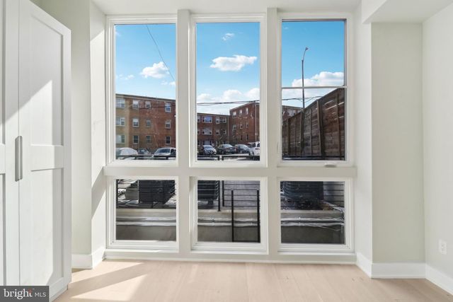 2213 M St NE Unit 4, Washington, DC 20002