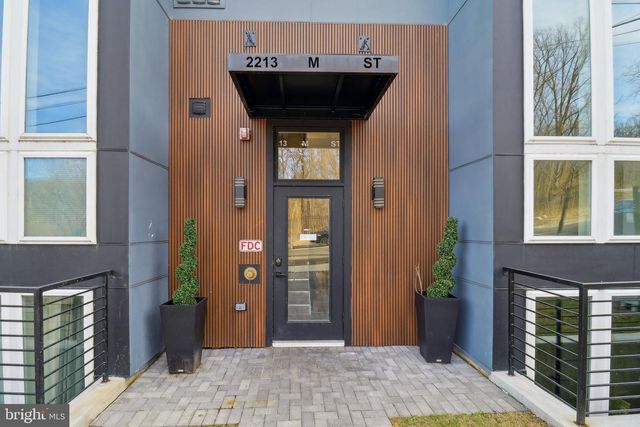 2213 M St NE Unit 4, Washington, DC 20002