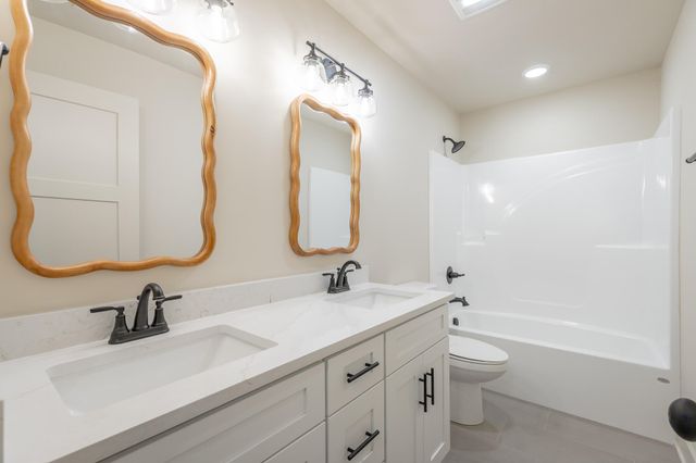 274 Willow Grove Court 72, Ringgold, GA 30736