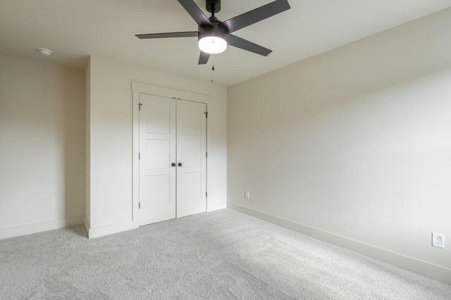 274 Willow Grove Court 72, Ringgold, GA 30736