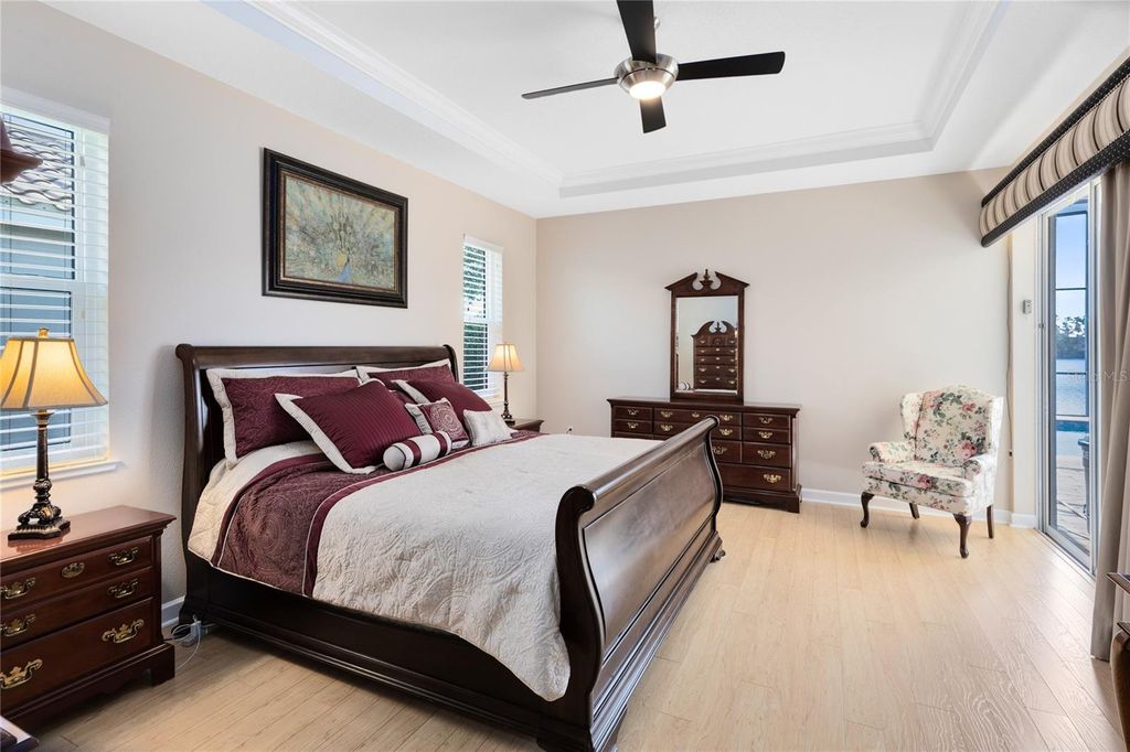 Image 20 of property listing at 9958 OAK QUARRY DRIVE, Orlando, FL 32832