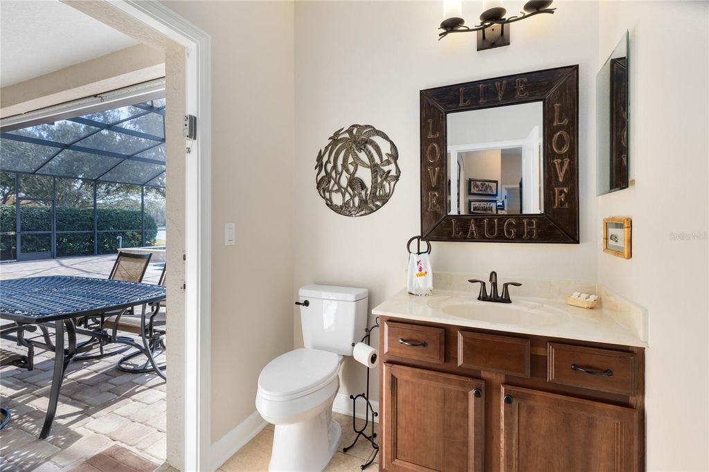 Image 26 of property listing at 9958 OAK QUARRY DRIVE, Orlando, FL 32832