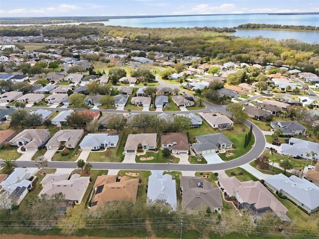 5135 INDIAN OCEAN LOOP, Tavares, FL 32778