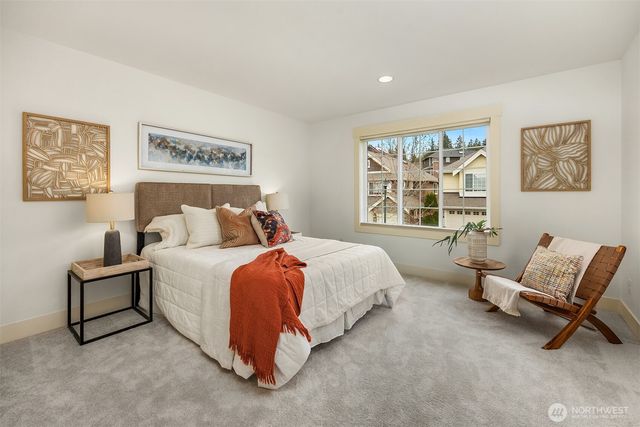1447 26th Avenue NE, Issaquah, WA 98029