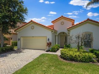 5566 55th Avenue, Vero Beach, FL 32967