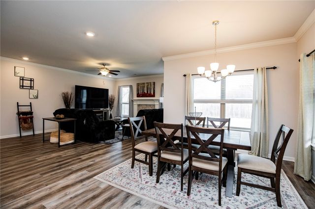 334 W Tyler Road, Farmington, AR 72730