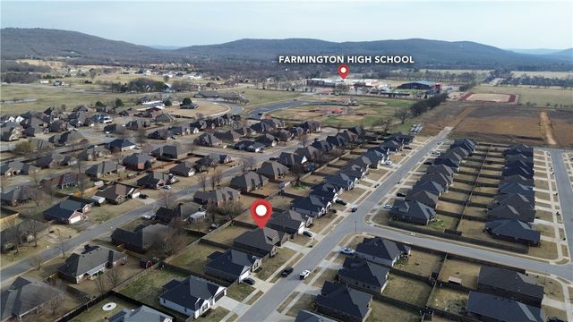 334 W Tyler Road, Farmington, AR 72730