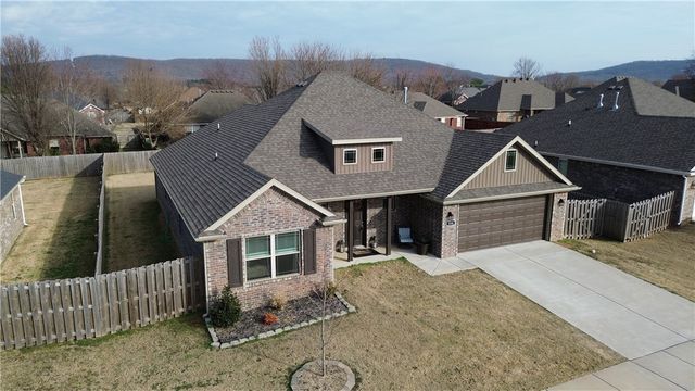 334 W Tyler Road, Farmington, AR 72730