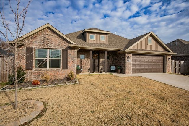 334 W Tyler Road, Farmington, AR 72730