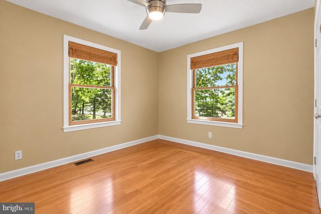 313 GREEN ARBOR DR, Fredericksburg, VA 22407