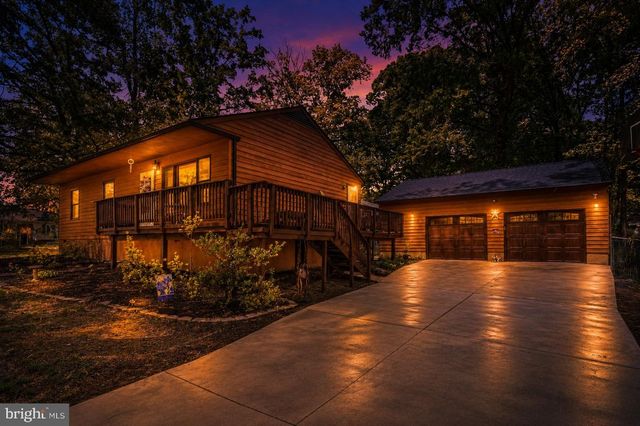 313 GREEN ARBOR DR, Fredericksburg, VA 22407