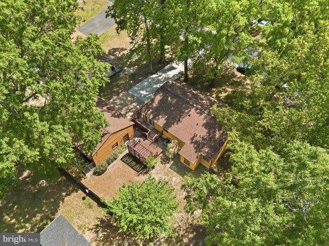 313 GREEN ARBOR DR, Fredericksburg, VA 22407