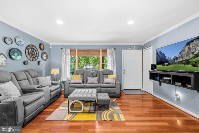 313 GREEN ARBOR DR, Fredericksburg, VA 22407
