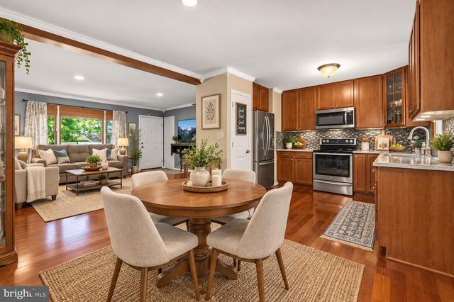 313 GREEN ARBOR DR, Fredericksburg, VA 22407