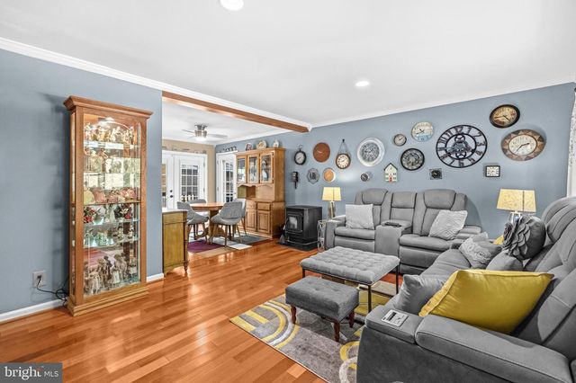 313 GREEN ARBOR DR, Fredericksburg, VA 22407