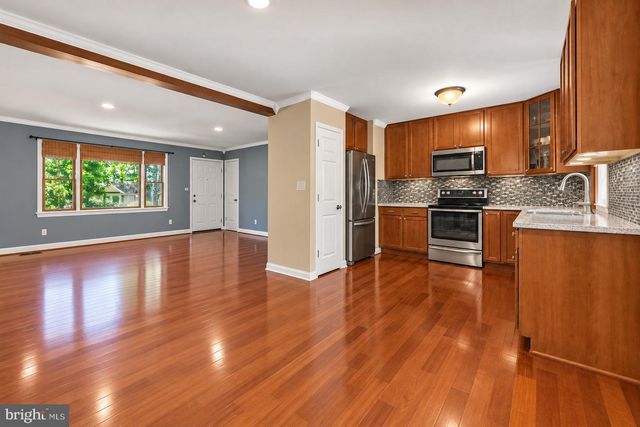 313 GREEN ARBOR DR, Fredericksburg, VA 22407