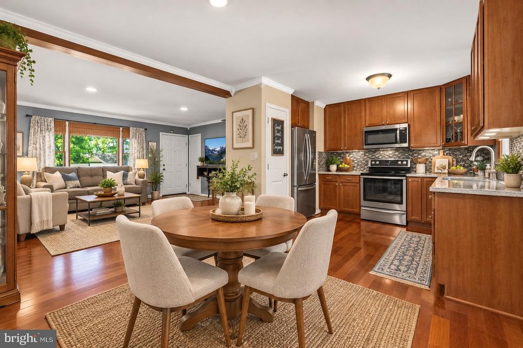 313 GREEN ARBOR DR, Fredericksburg, VA 22407