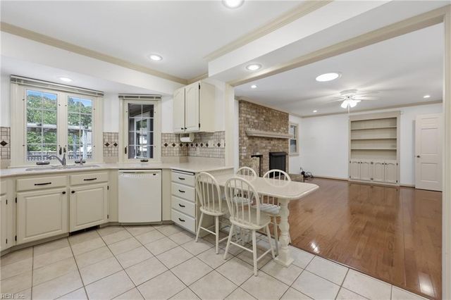 504 Bonsack CT, Chesapeake, VA 23322