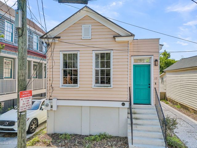 19 Ashton Street, Charleston, SC 29403