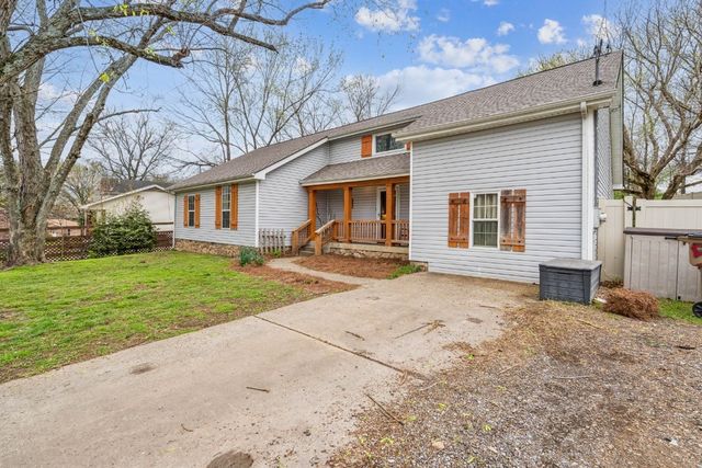 529 Jasmin Dr, Nashville, TN 37211