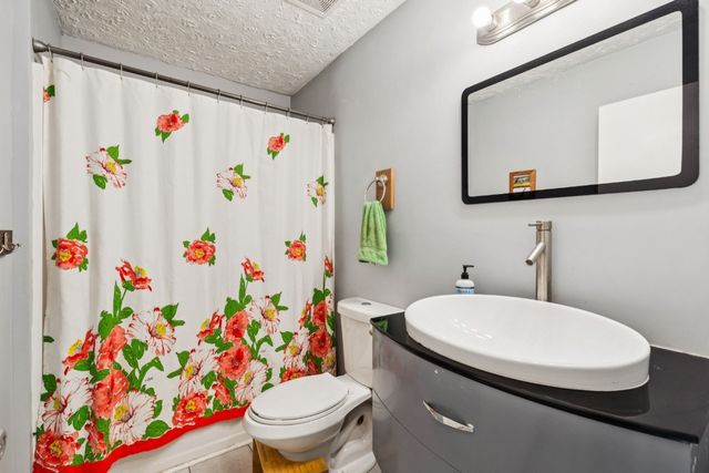 529 Jasmin Dr, Nashville, TN 37211