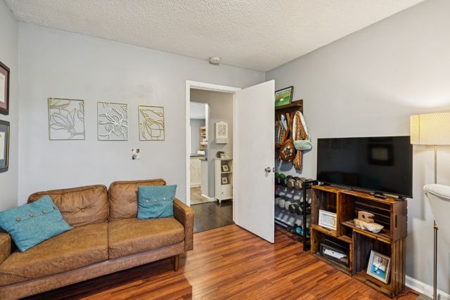 529 Jasmin Dr, Nashville, TN 37211