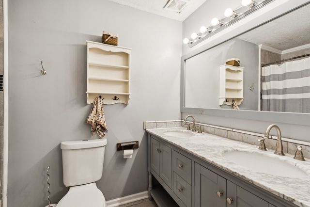 529 Jasmin Dr, Nashville, TN 37211