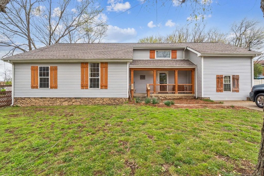 529 Jasmin Dr, Nashville, TN 37211