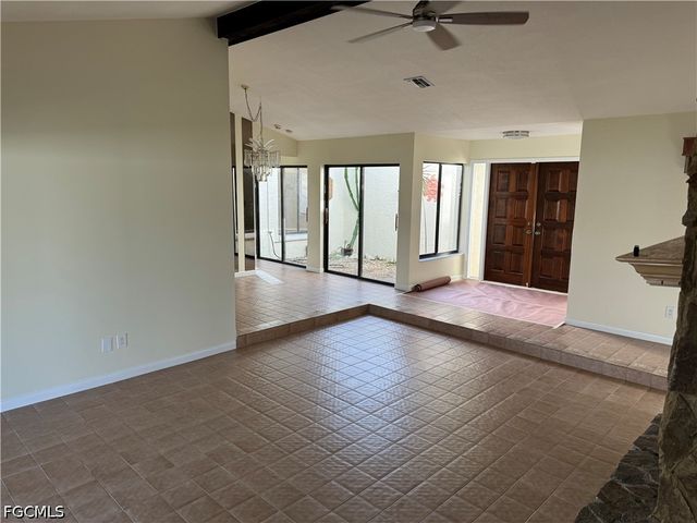 1716 SE 6th ST, Cape Coral, FL 33990
