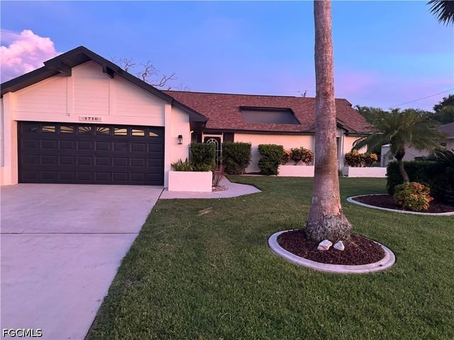 1716 SE 6th ST, Cape Coral, FL 33990